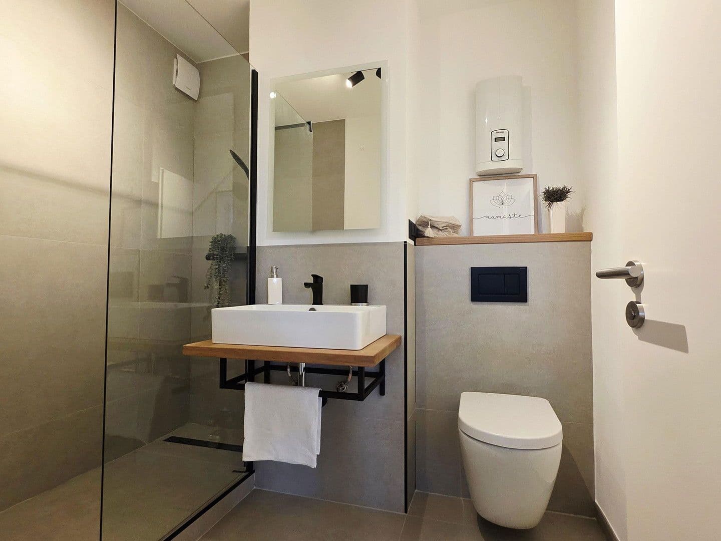 Prodej bytu 2+1 62 m², Bremen, Bremen Prodej bytu 2+1 62 m², Bremen, Bremen