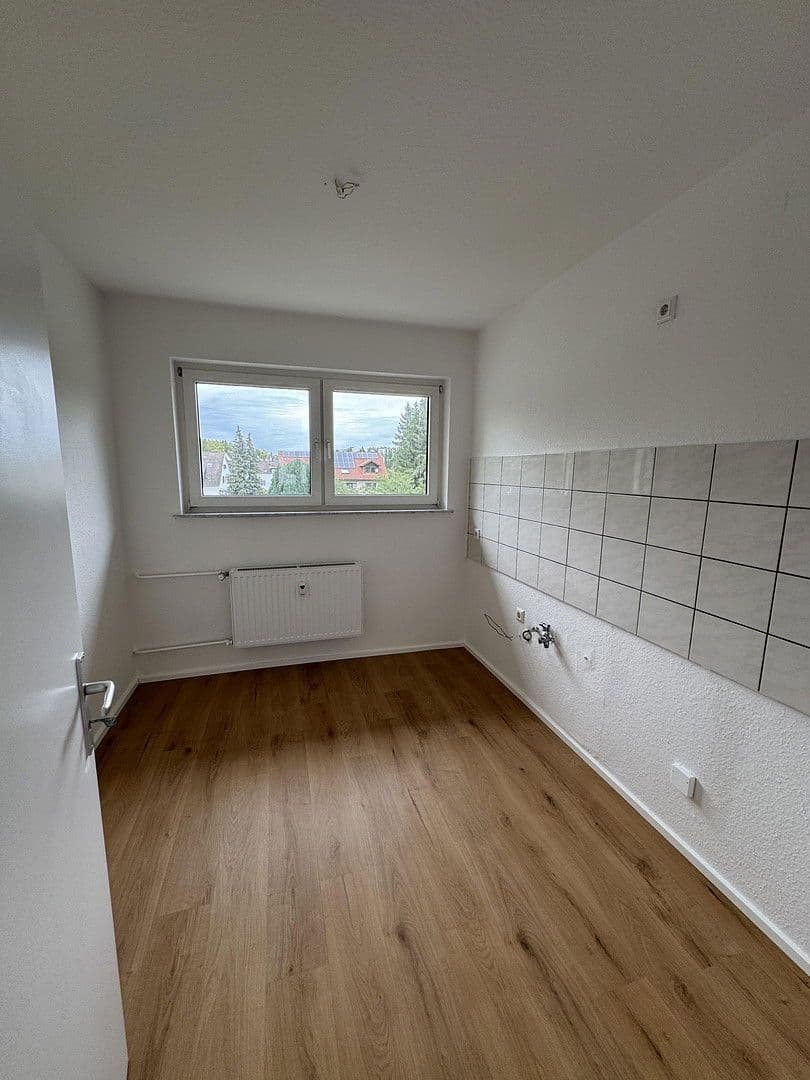 Pronájem bytu 3+1 66 m², Fiedlerstraße 122, Kassel, Hessen Pronájem bytu 3+1 66 m², Fiedlerstraße 122, Kassel, Hessen