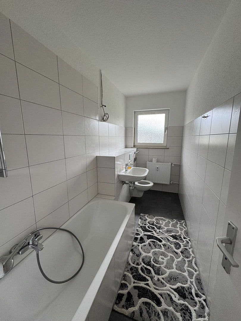 Pronájem bytu 3+1 66 m², Fiedlerstraße 122, Kassel, Hessen Pronájem bytu 3+1 66 m², Fiedlerstraße 122, Kassel, Hessen