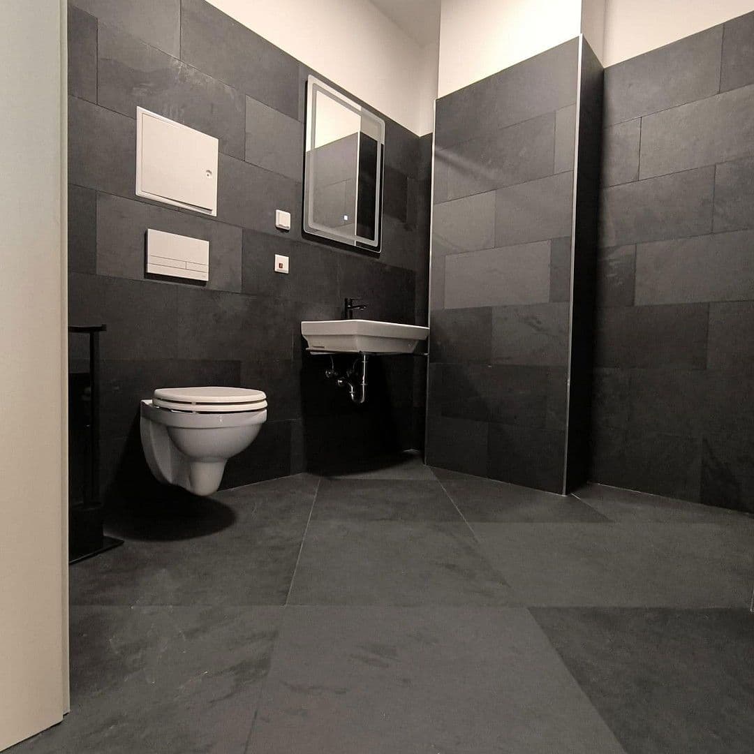 Prodej domu 8.205 m², pozemek 3.026 m², Halle, Sasko-Anhaltsko Prodej domu 8.205 m², pozemek 3.026 m², Halle, Sasko-Anhaltsko