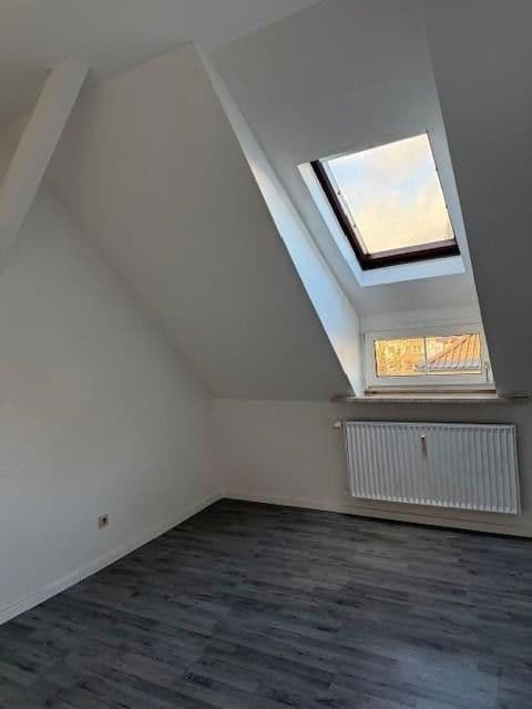 Pronájem bytu 2+1 42 m², Atzelhofstraße 24, Mannheim, Bádensko-Württembersko Pronájem bytu 2+1 42 m², Atzelhofstraße 24, Mannheim, Bádensko-Württembersko