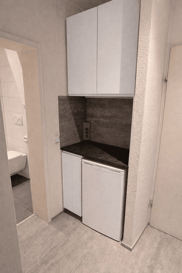 Pronájem bytu 1+1 29 m², Dietrichstr., Nürnberg, Bavorsko Pronájem bytu 1+1 29 m², Dietrichstr., Nürnberg, Bavorsko