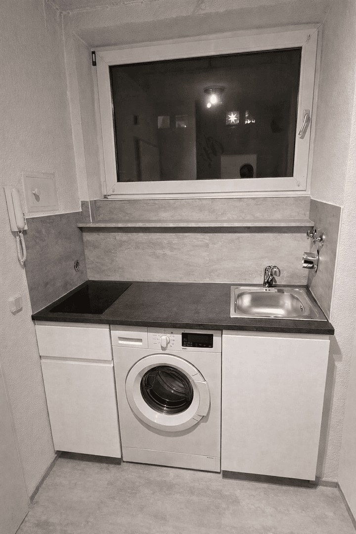 Pronájem bytu 1+1 29 m², Dietrichstr., Nürnberg, Bavorsko Pronájem bytu 1+1 29 m², Dietrichstr., Nürnberg, Bavorsko