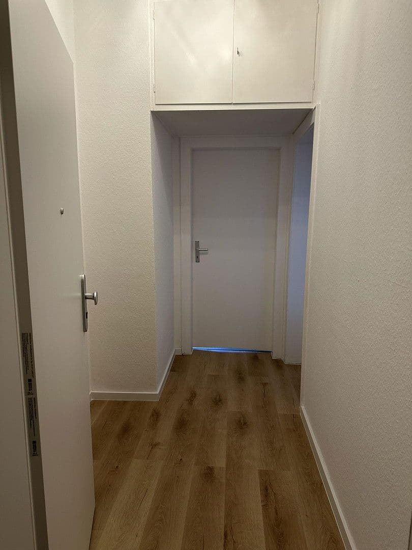 Pronájem bytu 2+1 54 m², Lauckerthof 7, Hannover, Dolní Sasko Pronájem bytu 2+1 54 m², Lauckerthof 7, Hannover, Dolní Sasko