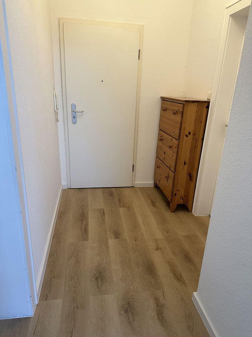 Pronájem bytu 2+1 54 m², Lauckerthof 7, Hannover, Dolní Sasko Pronájem bytu 2+1 54 m², Lauckerthof 7, Hannover, Dolní Sasko
