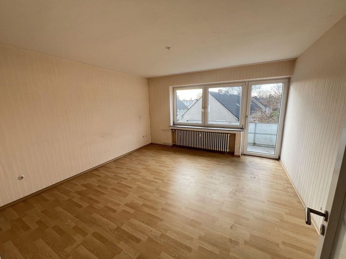 Prodej domu 840 m², pozemek 1.200 m², Schulstraße 70, Kamp-Lintfort, Severní Porýní-Vestfálsko Prodej domu 840 m², pozemek 1.200 m², Schulstraße 70, Kamp-Lintfort, Severní Porýní-Vestfálsko