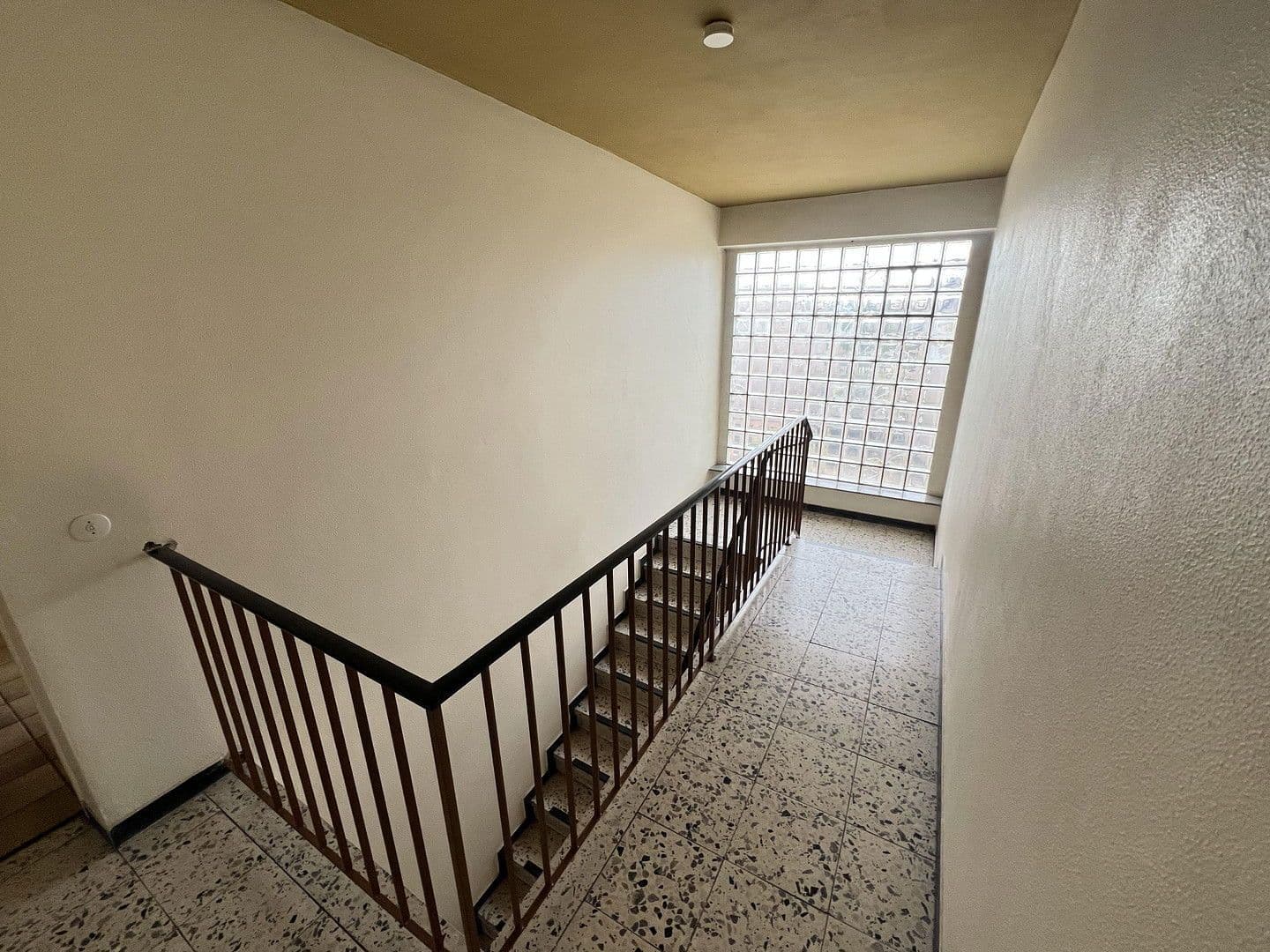 Prodej domu 840 m², pozemek 1.200 m², Schulstraße 70, Kamp-Lintfort, Severní Porýní-Vestfálsko Prodej domu 840 m², pozemek 1.200 m², Schulstraße 70, Kamp-Lintfort, Severní Porýní-Vestfálsko