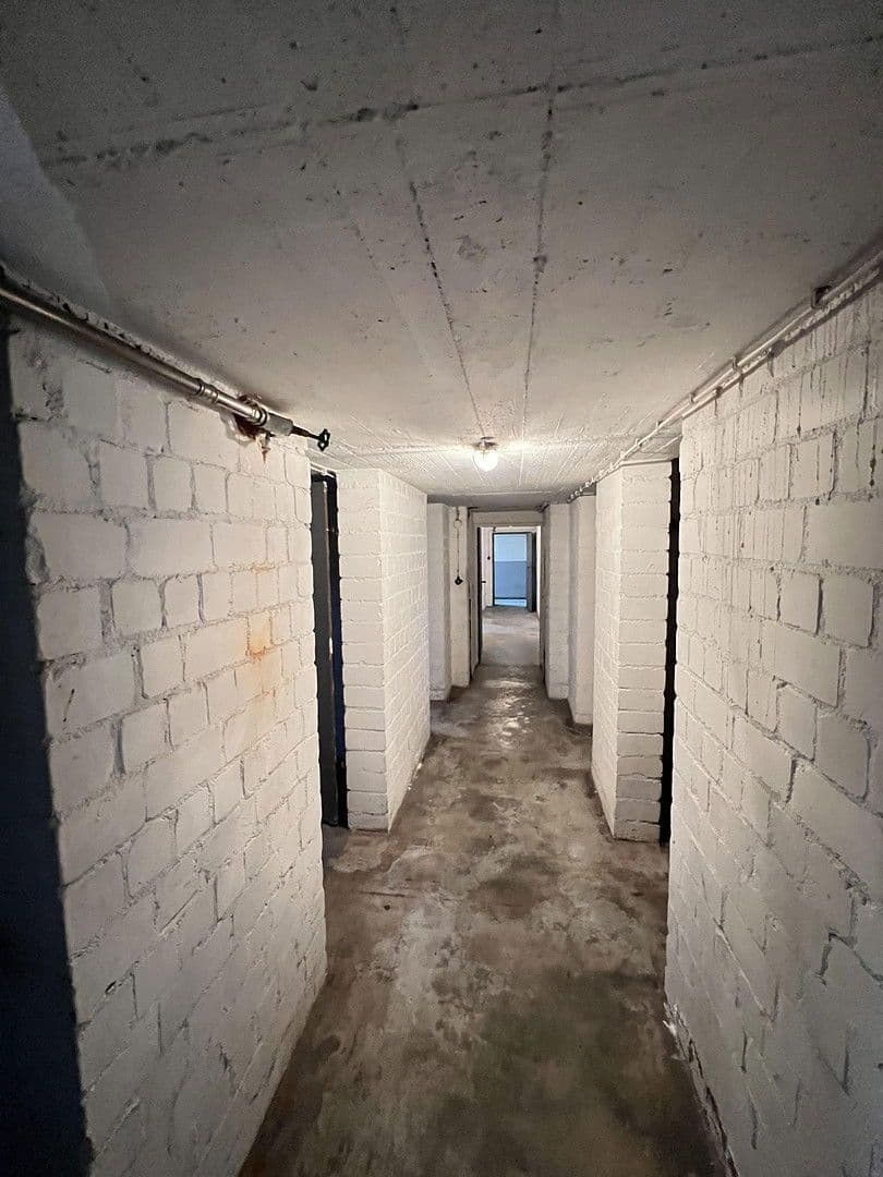 Prodej domu 840 m², pozemek 1.200 m², Schulstraße 70, Kamp-Lintfort, Severní Porýní-Vestfálsko Prodej domu 840 m², pozemek 1.200 m², Schulstraße 70, Kamp-Lintfort, Severní Porýní-Vestfálsko