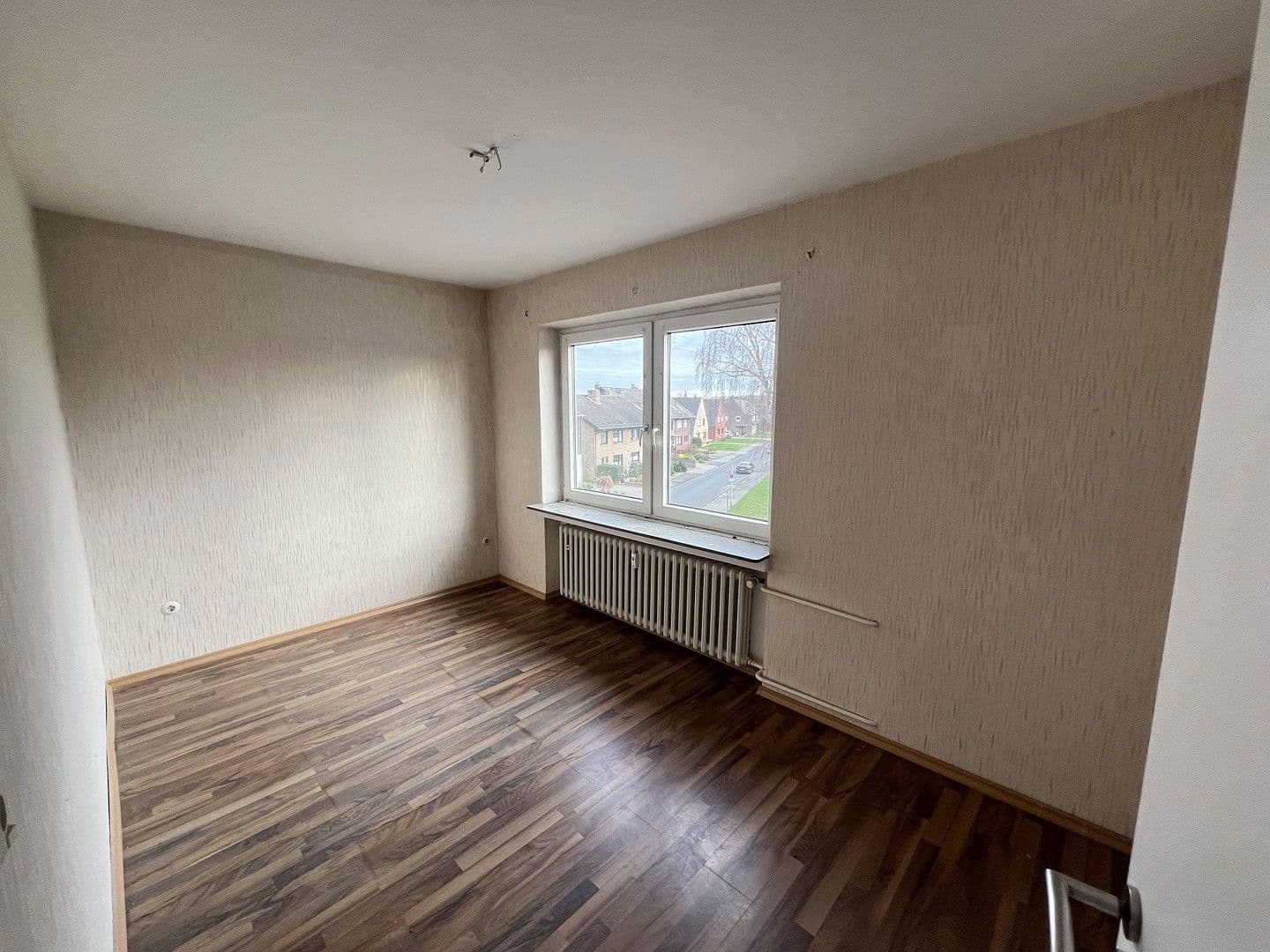 Prodej domu 840 m², pozemek 1.200 m², Schulstraße 70, Kamp-Lintfort, Severní Porýní-Vestfálsko Prodej domu 840 m², pozemek 1.200 m², Schulstraße 70, Kamp-Lintfort, Severní Porýní-Vestfálsko