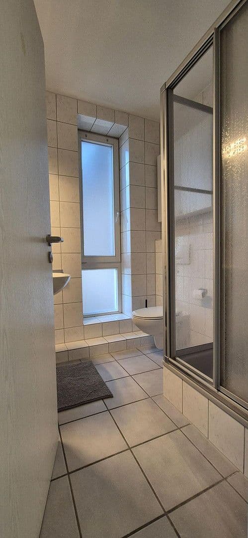 Pronájem bytu 1+1 27 m², Neuburgshof 8, Krefeld, Severní Porýní-Vestfálsko Pronájem bytu 1+1 27 m², Neuburgshof 8, Krefeld, Severní Porýní-Vestfálsko