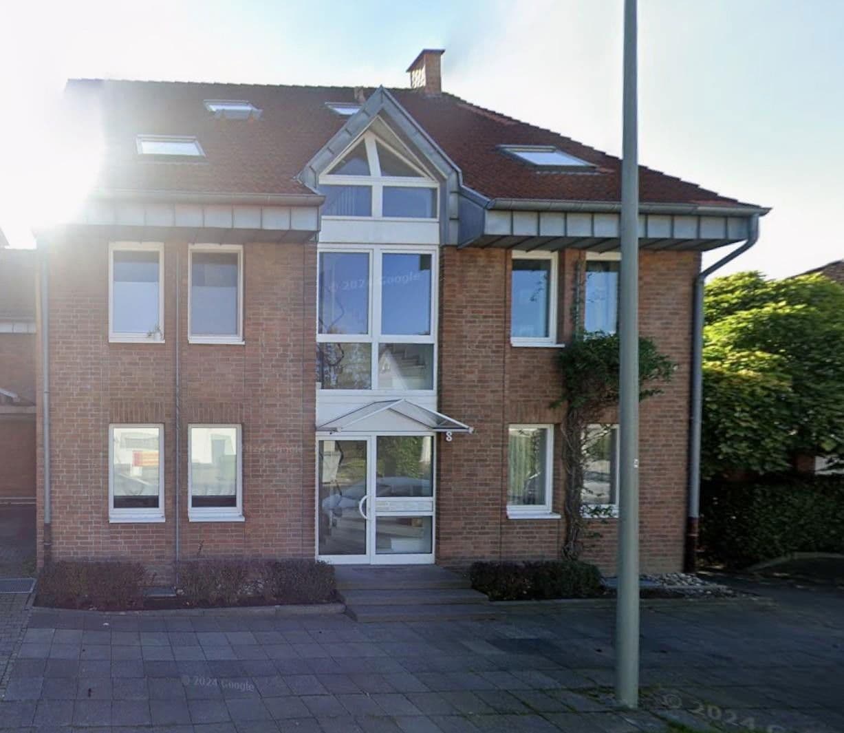 Pronájem bytu 1+1 27 m², Neuburgshof 8, Krefeld, Severní Porýní-Vestfálsko Pronájem bytu 1+1 27 m², Neuburgshof 8, Krefeld, Severní Porýní-Vestfálsko