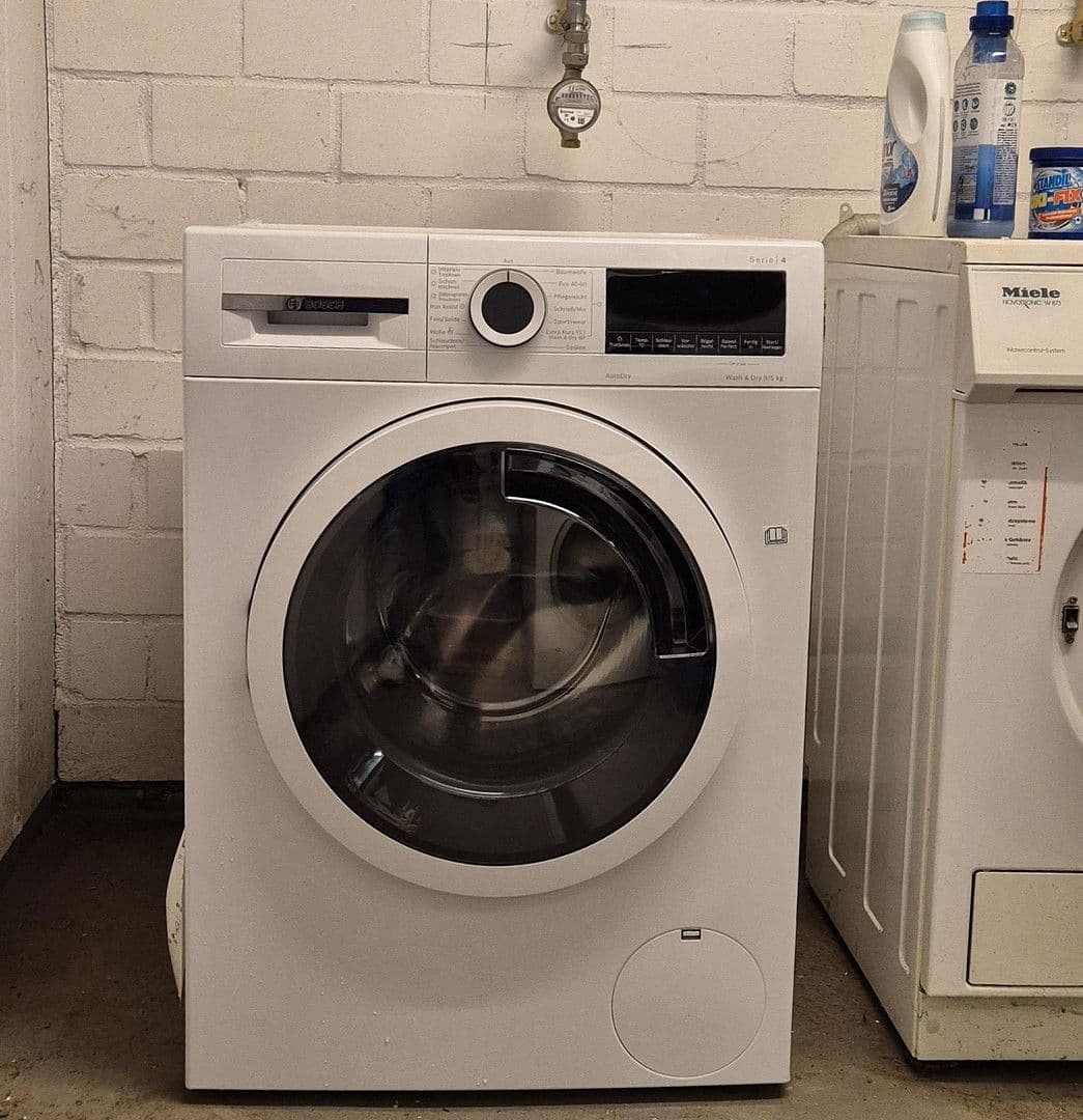 Pronájem bytu 1+1 27 m², Neuburgshof 8, Krefeld, Severní Porýní-Vestfálsko Pronájem bytu 1+1 27 m², Neuburgshof 8, Krefeld, Severní Porýní-Vestfálsko