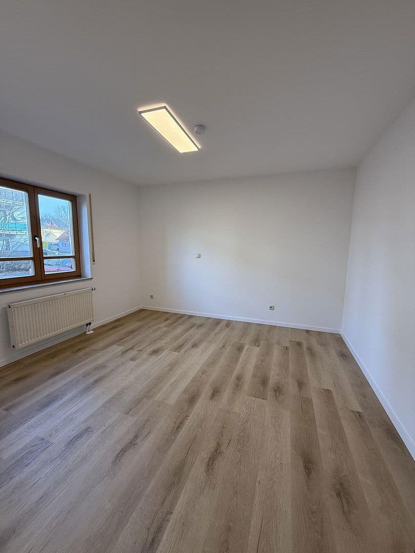 Pronájem bytu 2+1 75 m², Mainzer Ring 13, Walldürn, Bádensko-Württembersko Pronájem bytu 2+1 75 m², Mainzer Ring 13, Walldürn, Bádensko-Württembersko