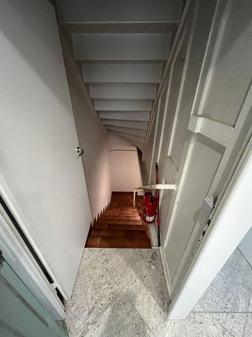 Prodej domu 230 m², pozemek 1.463 m², Königgrätzerstr. 12, Solingen, Severní Porýní-Vestfálsko Prodej domu 230 m², pozemek 1.463 m², Königgrätzerstr. 12, Solingen, Severní Porýní-Vestfálsko