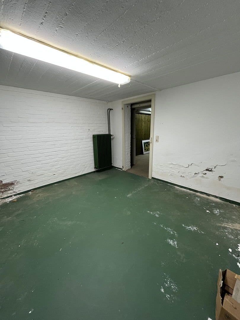 Prodej domu 230 m², pozemek 1.463 m², Königgrätzerstr. 12, Solingen, Severní Porýní-Vestfálsko Prodej domu 230 m², pozemek 1.463 m², Königgrätzerstr. 12, Solingen, Severní Porýní-Vestfálsko