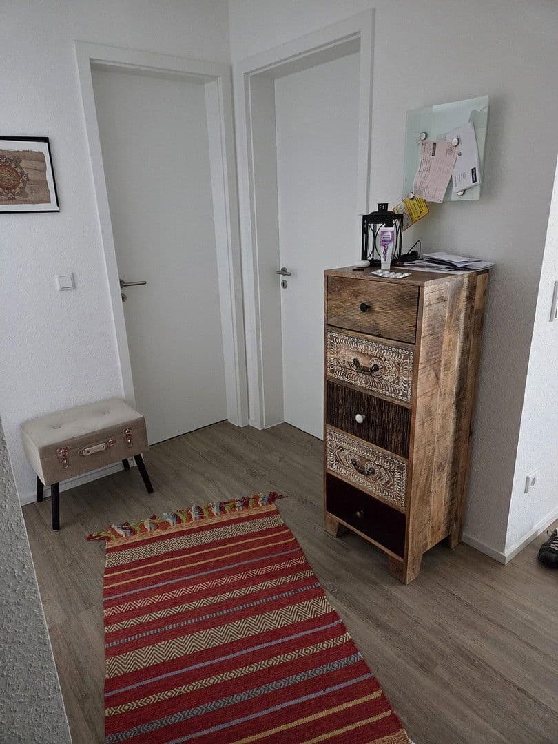 Pronájem bytu 3+1 88 m², Bischofsheim, Hessen Pronájem bytu 3+1 88 m², Bischofsheim, Hessen