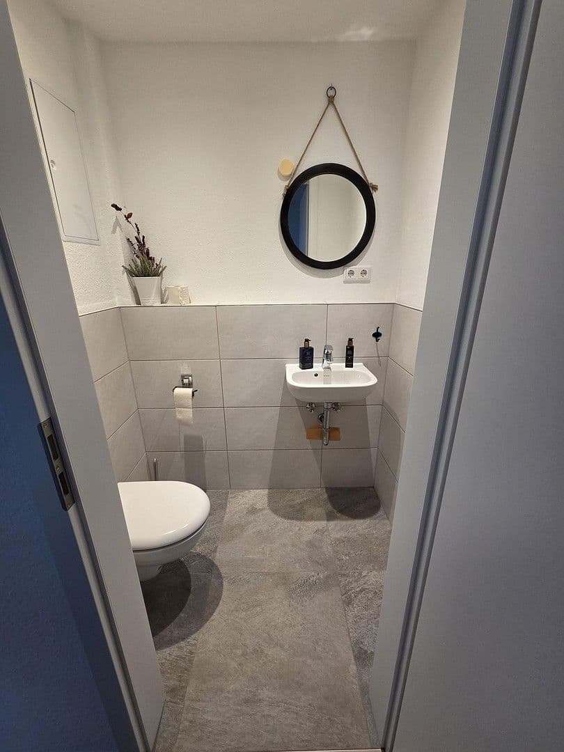 Pronájem bytu 3+1 88 m², Bischofsheim, Hessen Pronájem bytu 3+1 88 m², Bischofsheim, Hessen