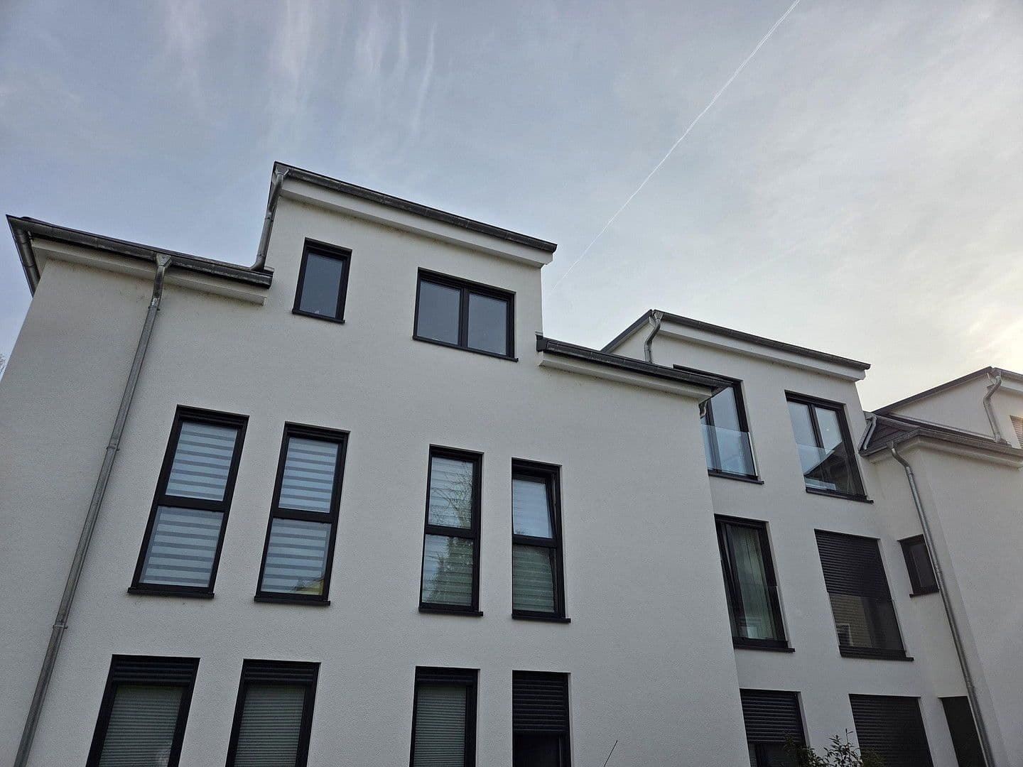 Pronájem bytu 3+1 88 m², Bischofsheim, Hessen Pronájem bytu 3+1 88 m², Bischofsheim, Hessen