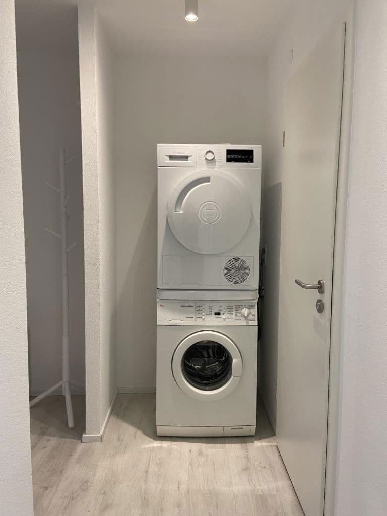 Pronájem bytu 2+1 50 m², Sindelfingen, Bádensko-Württembersko Pronájem bytu 2+1 50 m², Sindelfingen, Bádensko-Württembersko