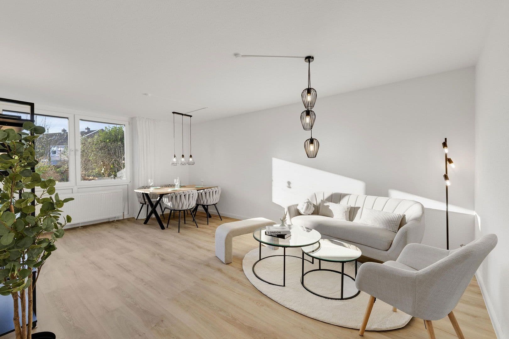 Prodej bytu 4+1 81 m², Oldenburg, Dolní Sasko Prodej bytu 4+1 81 m², Oldenburg, Dolní Sasko