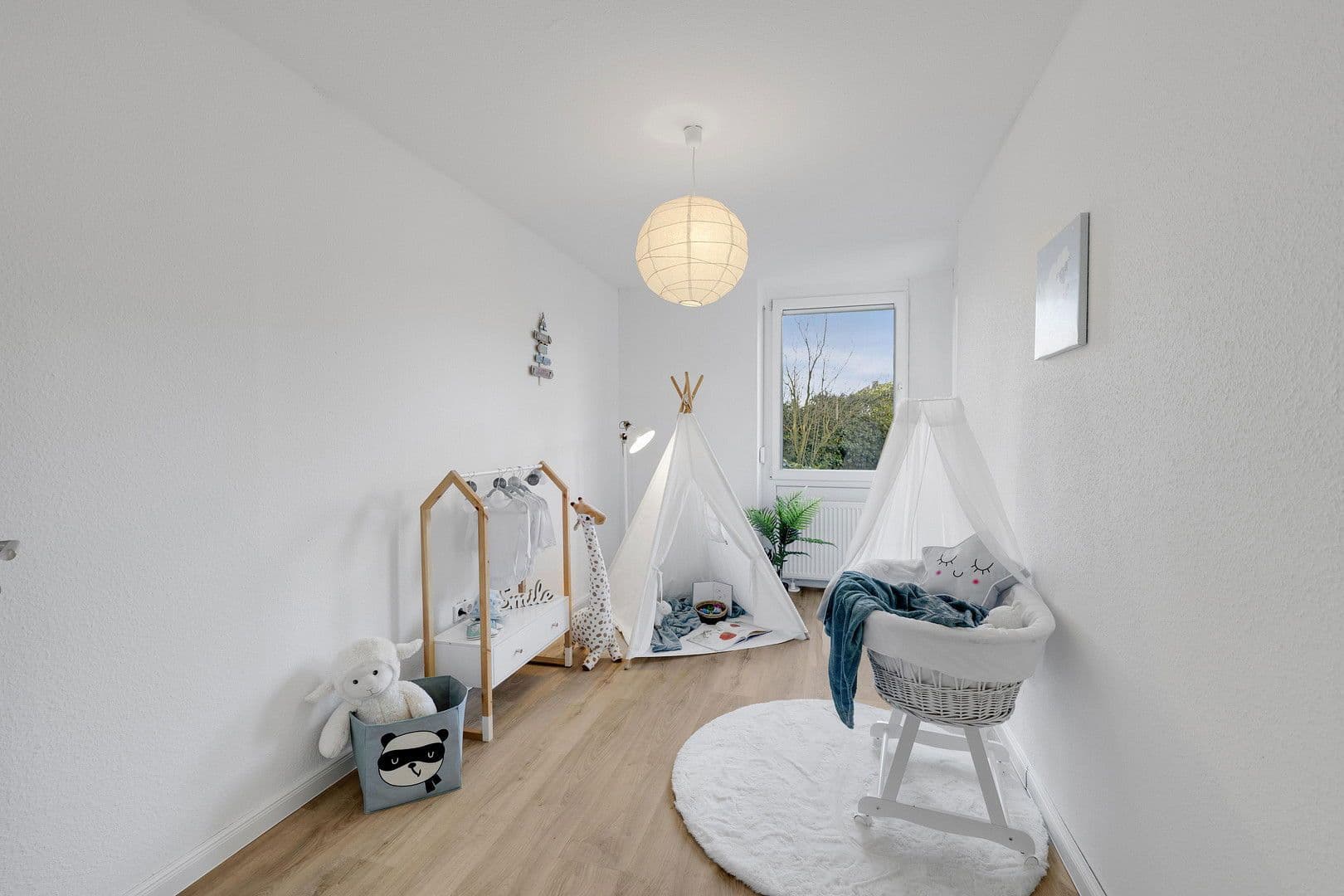 Prodej bytu 4+1 81 m², Oldenburg, Dolní Sasko Prodej bytu 4+1 81 m², Oldenburg, Dolní Sasko