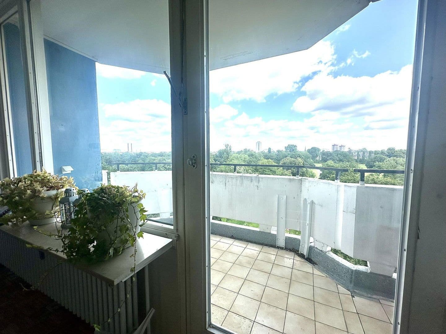 Prodej bytu 3+1 65 m², Kierberger Straße 15, Köln, Severní Porýní-Vestfálsko Prodej bytu 3+1 65 m², Kierberger Straße 15, Köln, Severní Porýní-Vestfálsko