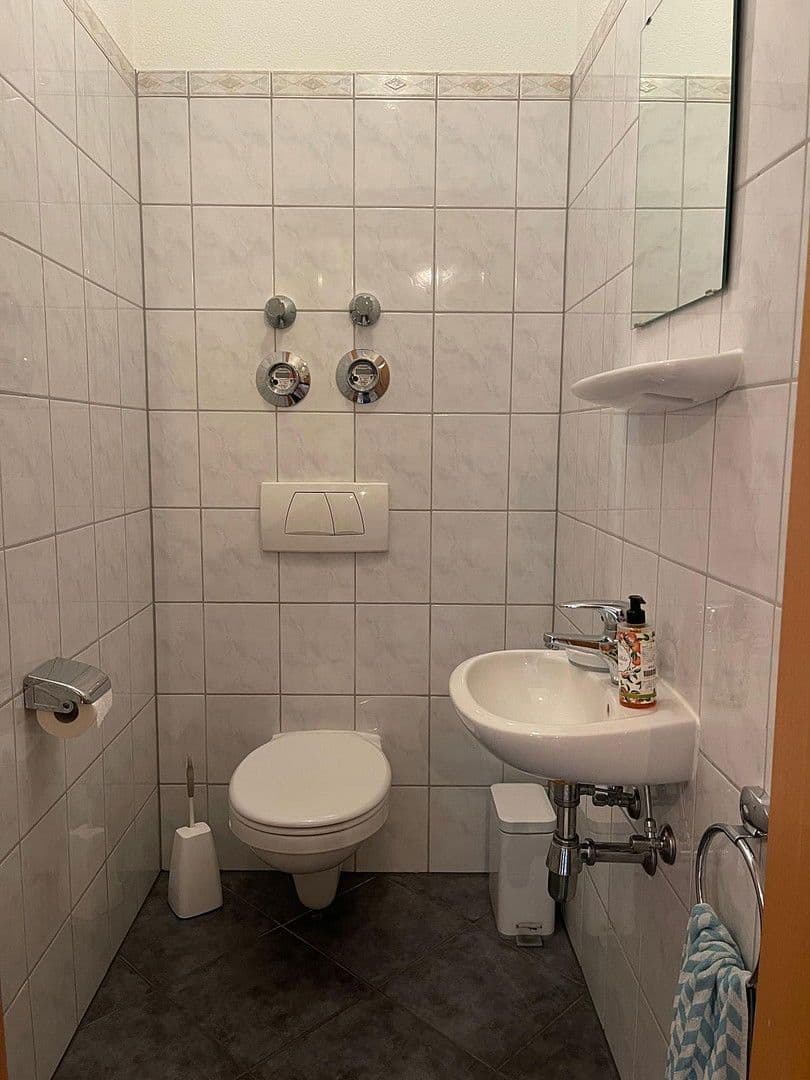Pronájem bytu 4+1 124 m², Alpenstr.37, Geretsried, Bavorsko Pronájem bytu 4+1 124 m², Alpenstr.37, Geretsried, Bavorsko