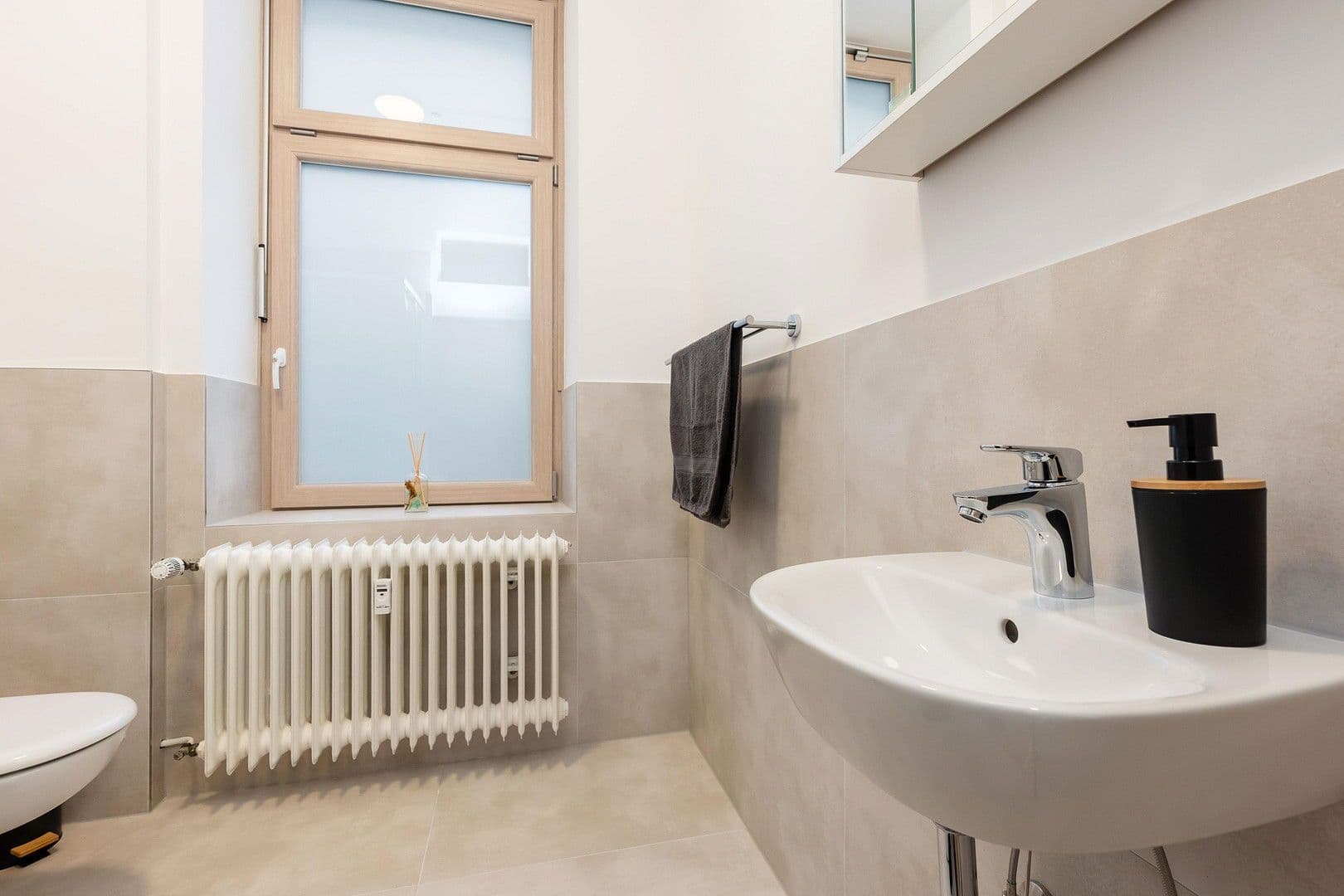 Pronájem bytu 2+1 48 m², Kapellenstr. 43, Cáchy, Severní Porýní-Vestfálsko Pronájem bytu 2+1 48 m², Kapellenstr. 43, Cáchy, Severní Porýní-Vestfálsko