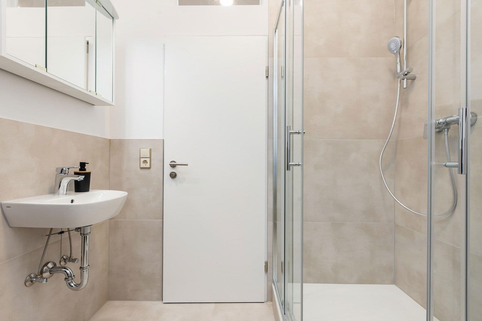 Pronájem bytu 2+1 48 m², Kapellenstr. 43, Cáchy, Severní Porýní-Vestfálsko Pronájem bytu 2+1 48 m², Kapellenstr. 43, Cáchy, Severní Porýní-Vestfálsko