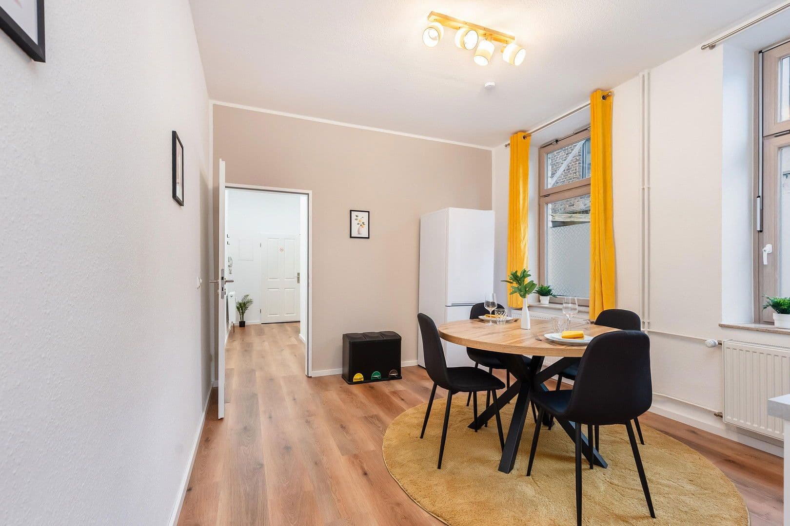 Pronájem bytu 2+1 48 m², Kapellenstr. 43, Cáchy, Severní Porýní-Vestfálsko Pronájem bytu 2+1 48 m², Kapellenstr. 43, Cáchy, Severní Porýní-Vestfálsko