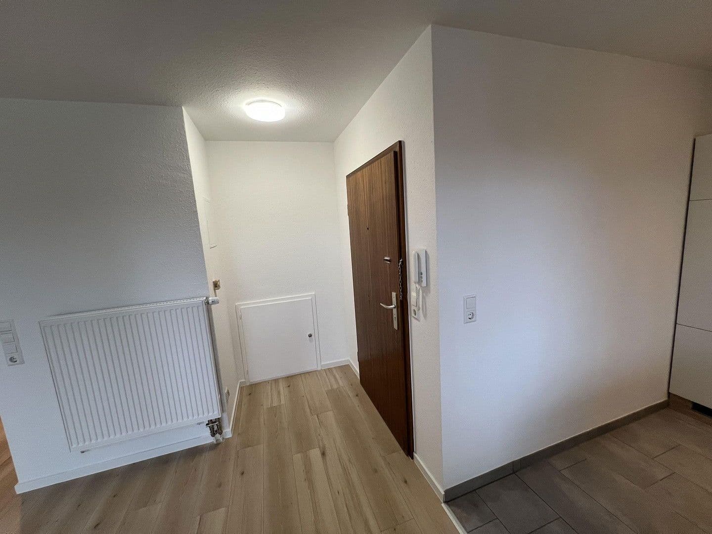 Pronájem bytu 1+kk 47 m², Wilstorfstraße 20, Villingen-Schwenningen, Bádensko-Württembersko Pronájem bytu 1+kk 47 m², Wilstorfstraße 20, Villingen-Schwenningen, Bádensko-Württembersko