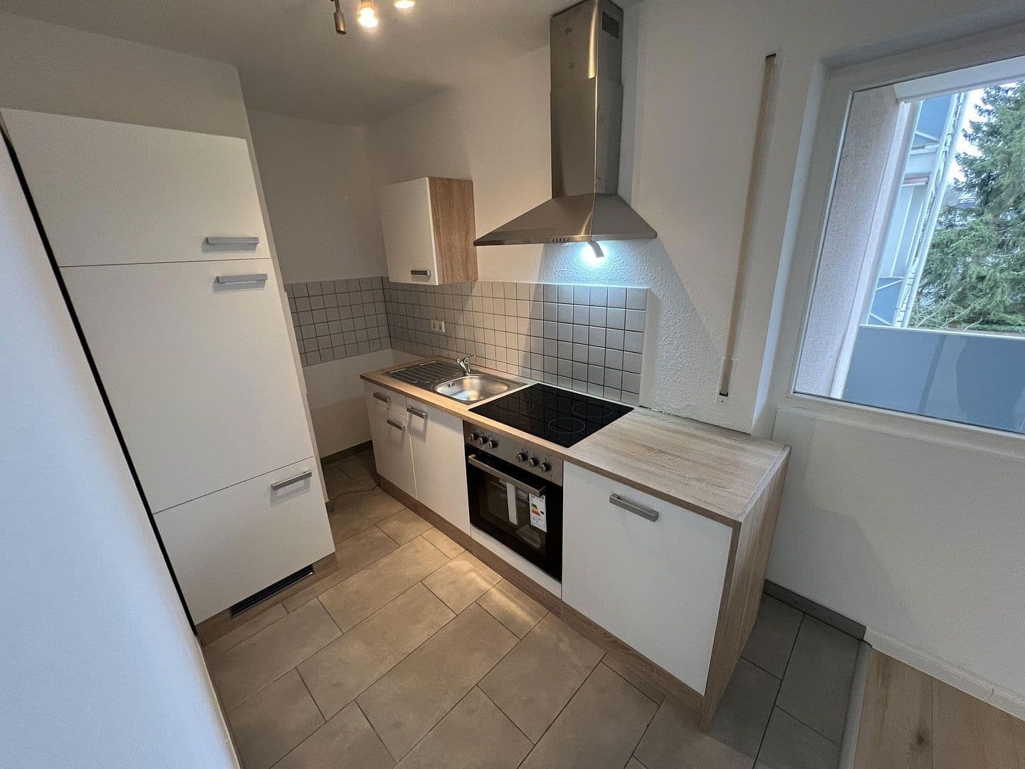 Pronájem bytu 1+kk 47 m², Wilstorfstraße 20, Villingen-Schwenningen, Bádensko-Württembersko Pronájem bytu 1+kk 47 m², Wilstorfstraße 20, Villingen-Schwenningen, Bádensko-Württembersko