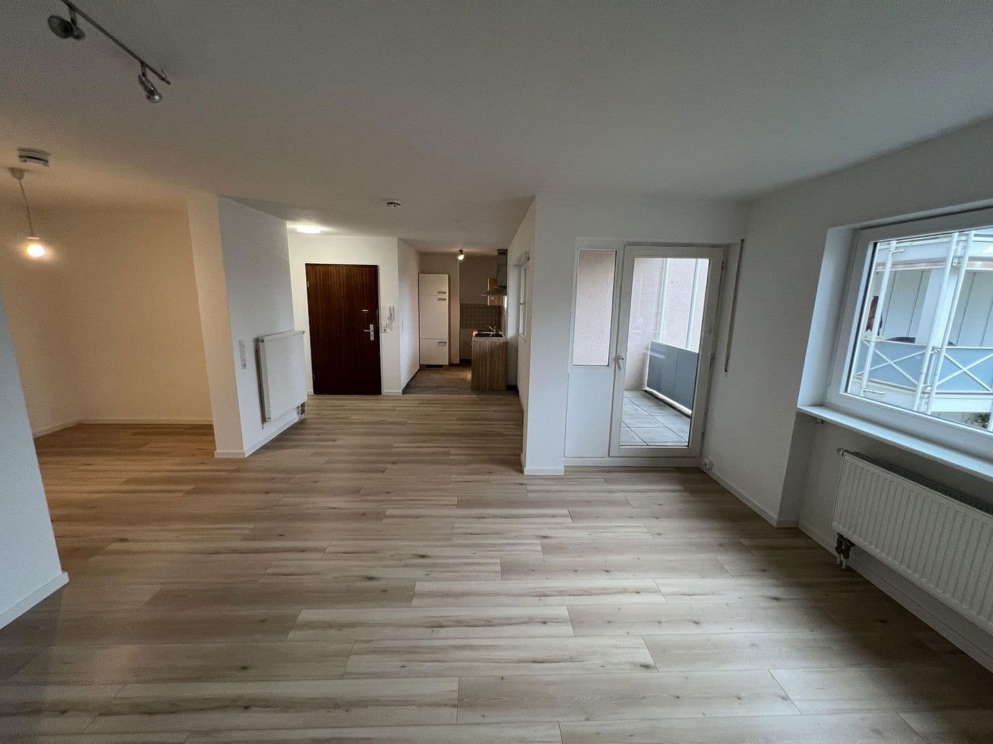 Pronájem bytu 1+kk 47 m², Wilstorfstraße 20, Villingen-Schwenningen, Bádensko-Württembersko Pronájem bytu 1+kk 47 m², Wilstorfstraße 20, Villingen-Schwenningen, Bádensko-Württembersko