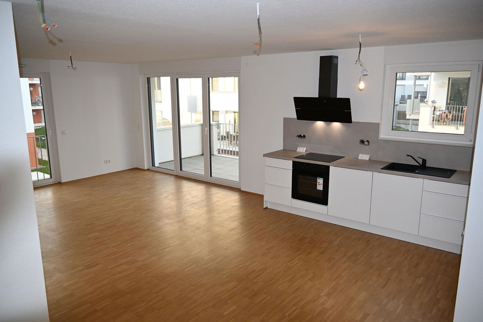 Pronájem bytu 2+1 64 m², Winnender Straße 30, Winnenden, Bádensko-Württembersko Pronájem bytu 2+1 64 m², Winnender Straße 30, Winnenden, Bádensko-Württembersko
