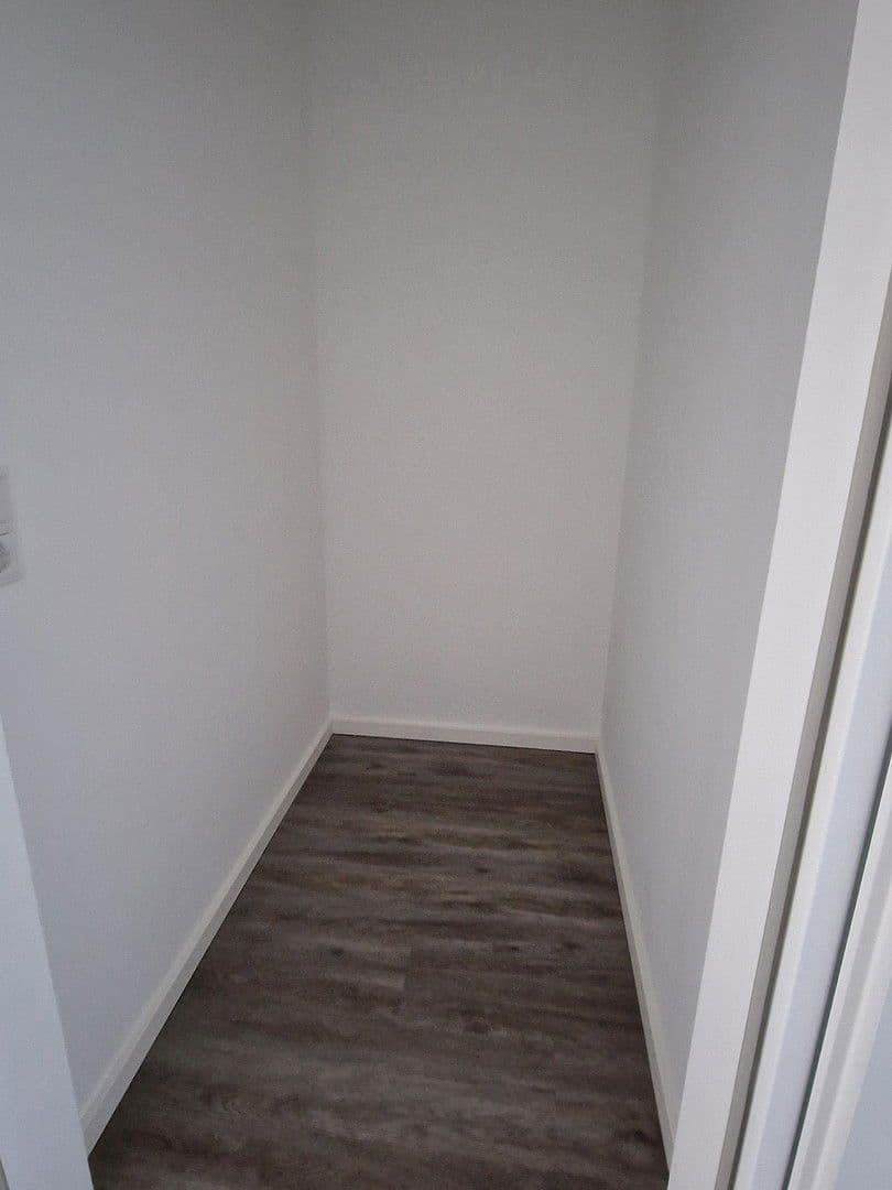 Pronájem bytu 2+1 65 m², Luchemerstrasse 6, Langerwehe, Severní Porýní-Vestfálsko Pronájem bytu 2+1 65 m², Luchemerstrasse 6, Langerwehe, Severní Porýní-Vestfálsko