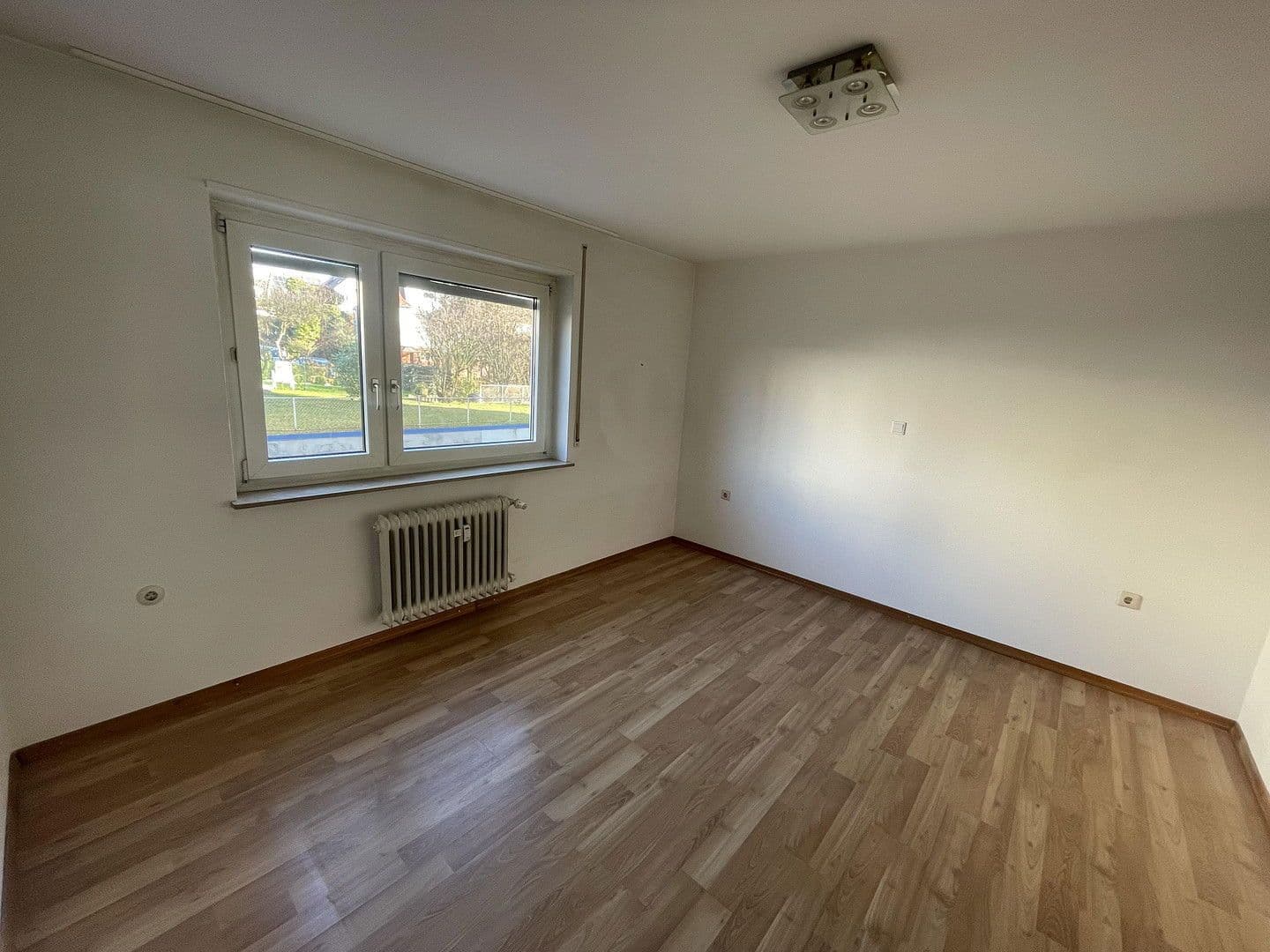 Prodej bytu 4+1 80 m², Metzingen, Bádensko-Württembersko Prodej bytu 4+1 80 m², Metzingen, Bádensko-Württembersko