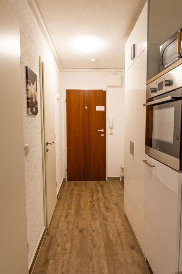 Pronájem bytu 1+1 33 m², Sindelfingen, Bádensko-Württembersko Pronájem bytu 1+1 33 m², Sindelfingen, Bádensko-Württembersko