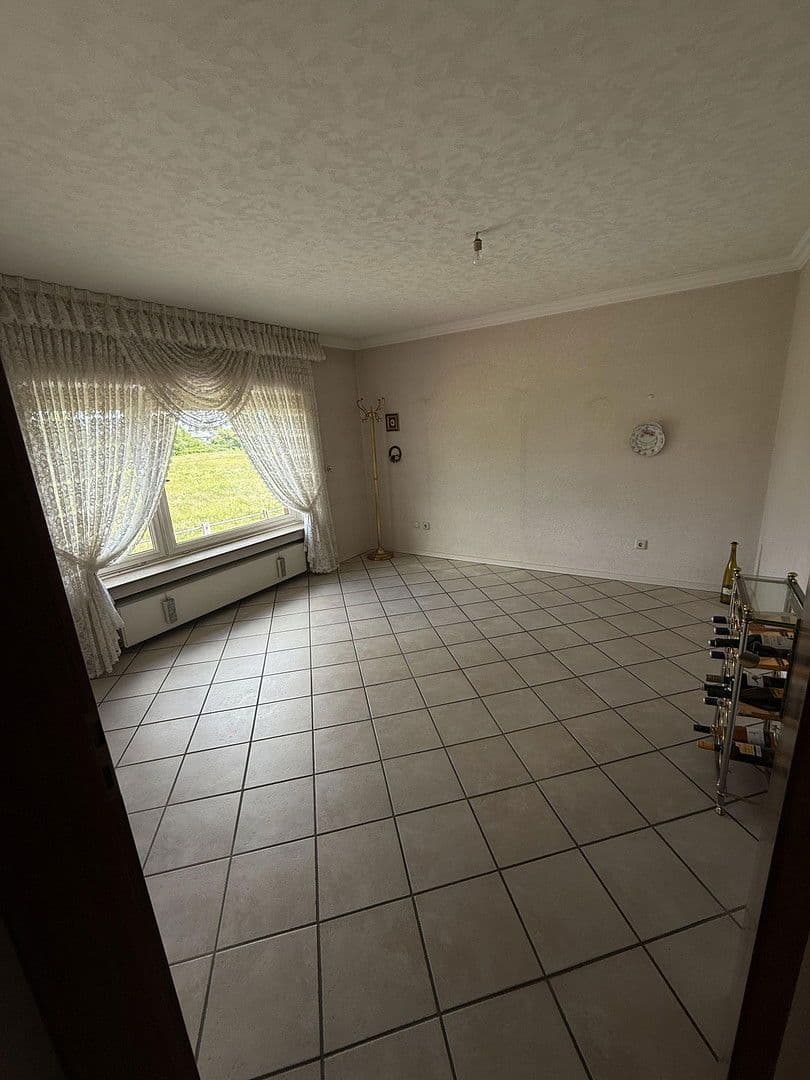 Prodej domu 143 m², pozemek 1.000 m², Haalerstraße 155, Würselen, Severní Porýní-Vestfálsko Prodej domu 143 m², pozemek 1.000 m², Haalerstraße 155, Würselen, Severní Porýní-Vestfálsko