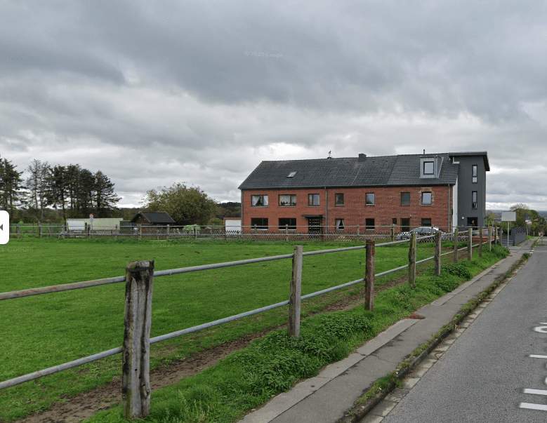 Prodej domu 143 m², pozemek 1.000 m², Haalerstraße 155, Würselen, Severní Porýní-Vestfálsko Prodej domu 143 m², pozemek 1.000 m², Haalerstraße 155, Würselen, Severní Porýní-Vestfálsko