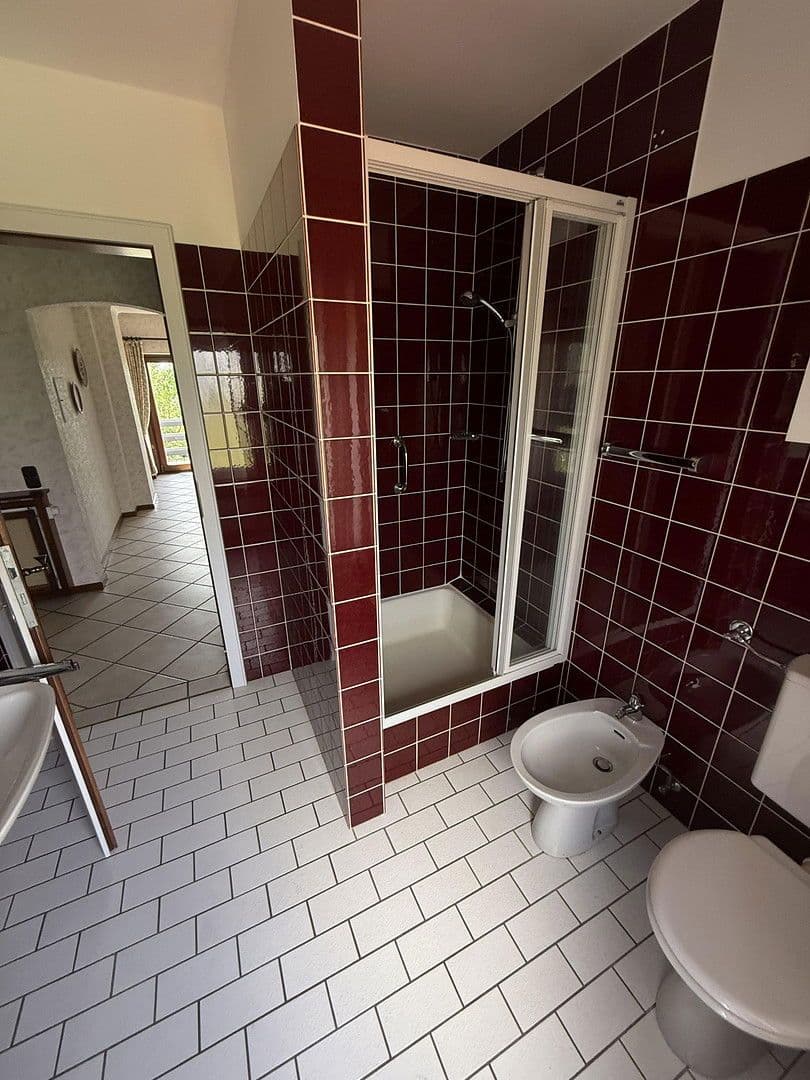 Prodej domu 143 m², pozemek 1.000 m², Haalerstraße 155, Würselen, Severní Porýní-Vestfálsko Prodej domu 143 m², pozemek 1.000 m², Haalerstraße 155, Würselen, Severní Porýní-Vestfálsko