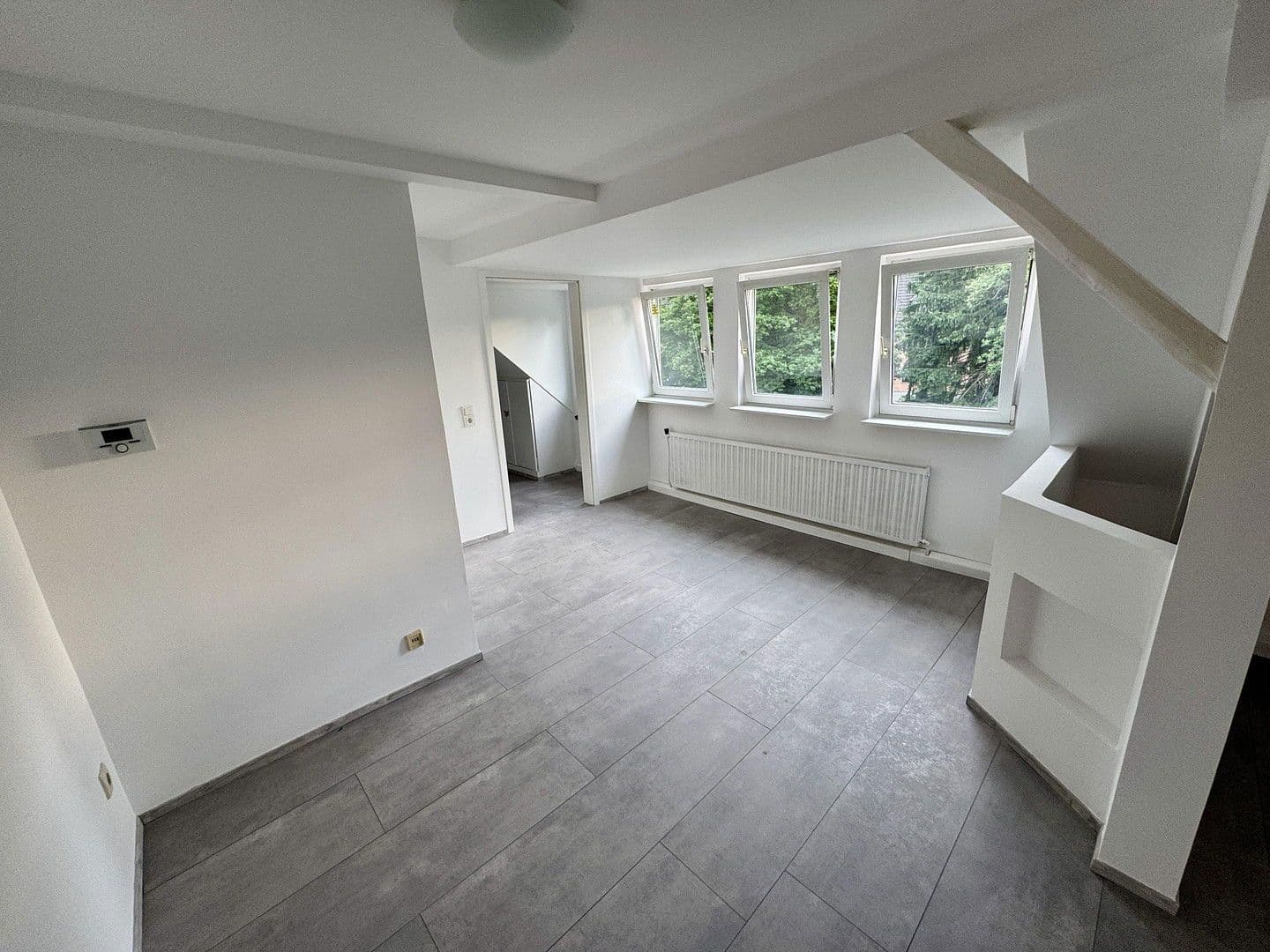 Pronájem bytu 3+1 80 m², Wuppertal Cronenberg, Severní Porýní-Vestfálsko Pronájem bytu 3+1 80 m², Wuppertal Cronenberg, Severní Porýní-Vestfálsko