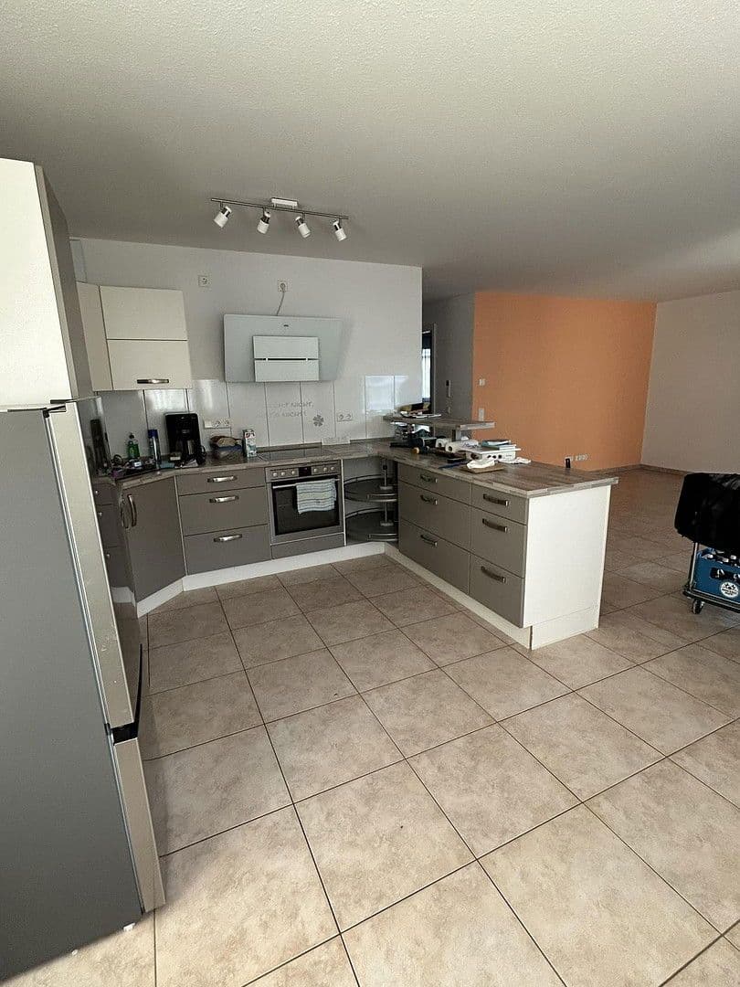 Pronájem bytu 3+1 80 m², Nufringen, Bádensko-Württembersko Pronájem bytu 3+1 80 m², Nufringen, Bádensko-Württembersko