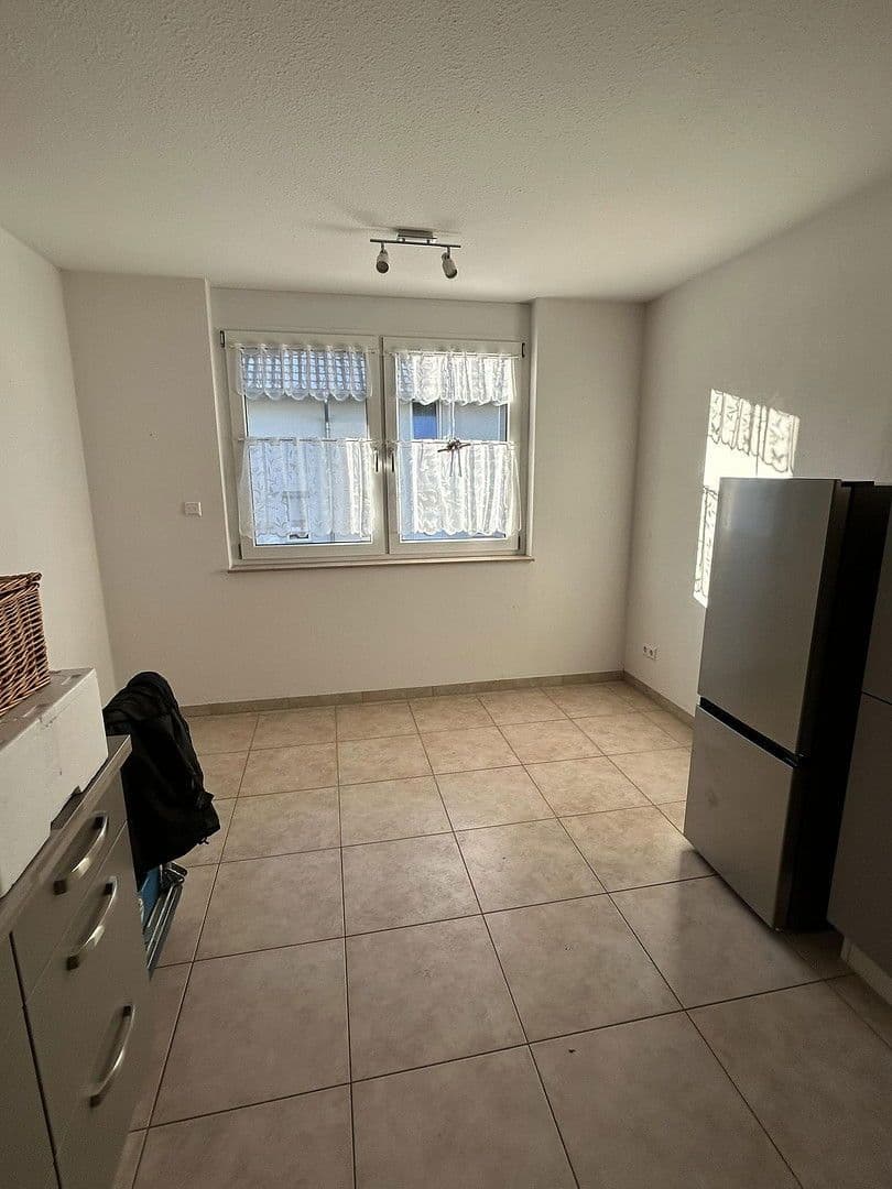 Pronájem bytu 3+1 80 m², Nufringen, Bádensko-Württembersko Pronájem bytu 3+1 80 m², Nufringen, Bádensko-Württembersko