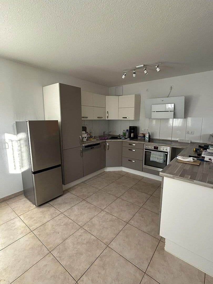 Pronájem bytu 3+1 80 m², Nufringen, Bádensko-Württembersko Pronájem bytu 3+1 80 m², Nufringen, Bádensko-Württembersko