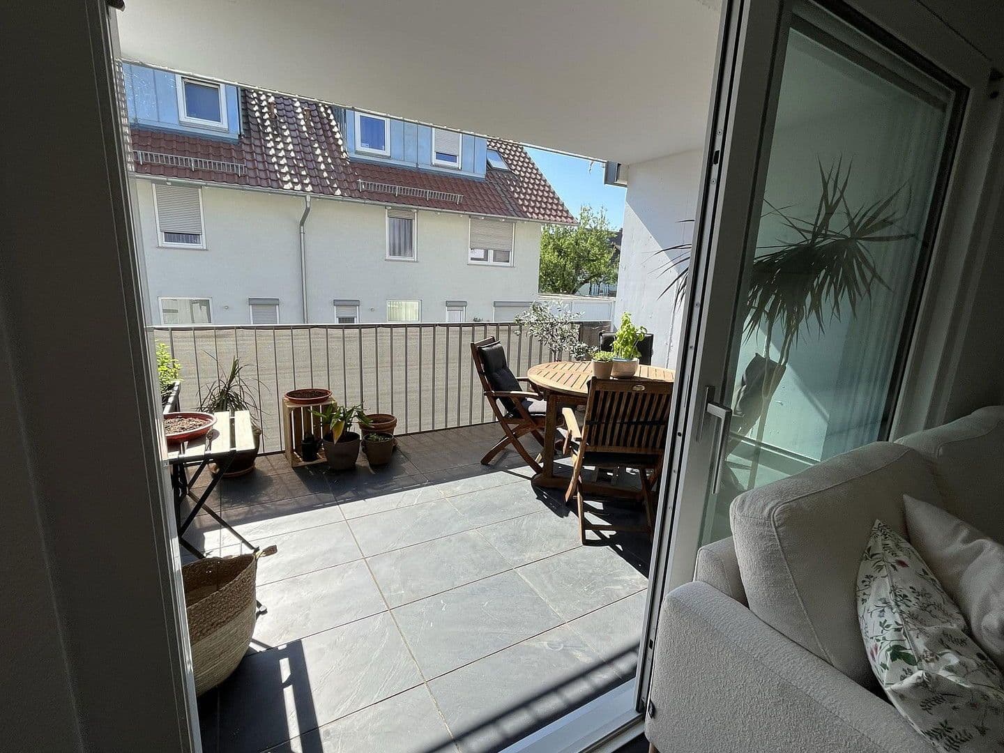 Pronájem bytu 3+1 80 m², Nufringen, Bádensko-Württembersko Pronájem bytu 3+1 80 m², Nufringen, Bádensko-Württembersko