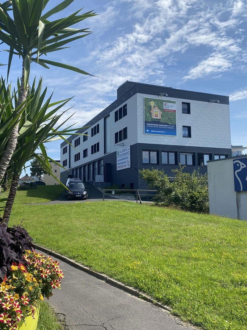 Pronájem kanceláře 393 m², Waldershoferstr. 49/51, Marktredwitz, Bavorsko Pronájem kanceláře 393 m², Waldershoferstr. 49/51, Marktredwitz, Bavorsko