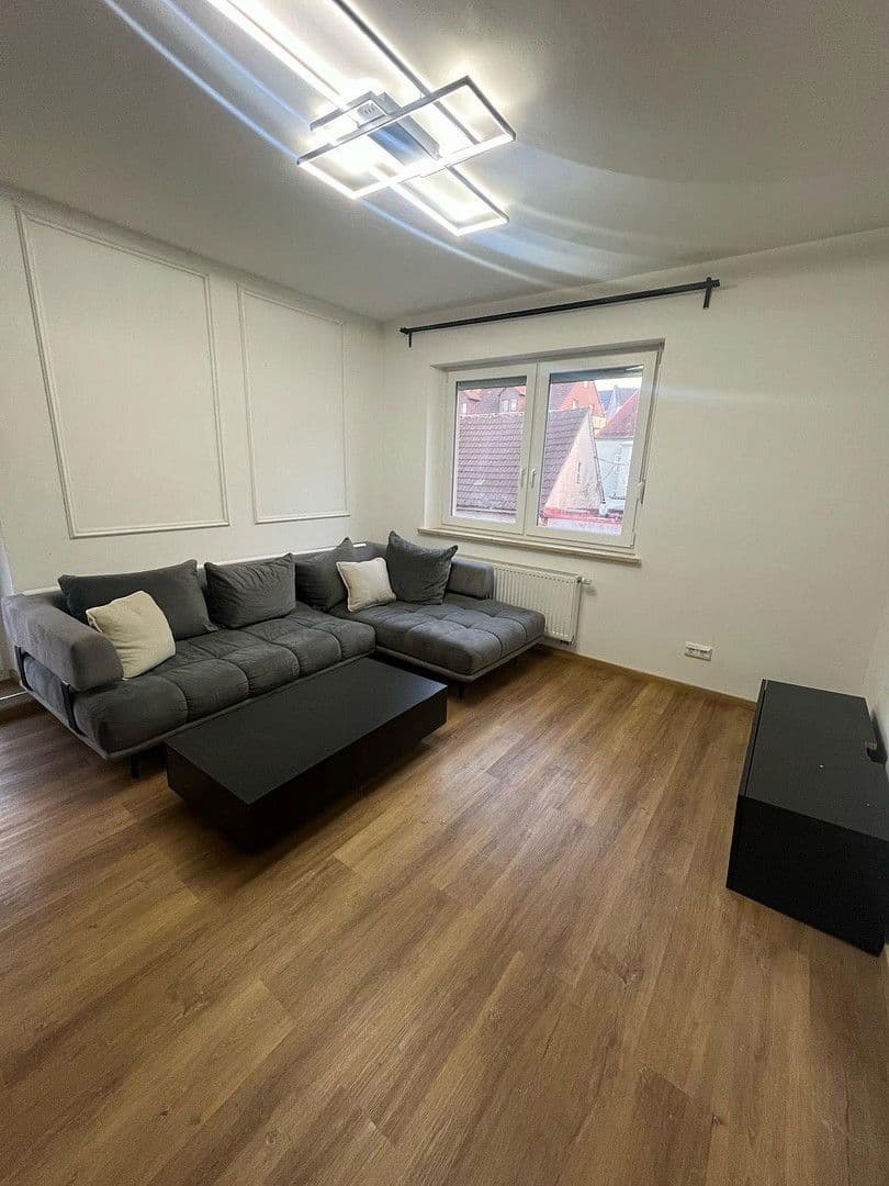 Pronájem bytu 2+kk 60 m², Friesenstraße 8, Augsburg Lechhausen, Bavorsko Pronájem bytu 2+kk 60 m², Friesenstraße 8, Augsburg Lechhausen, Bavorsko
