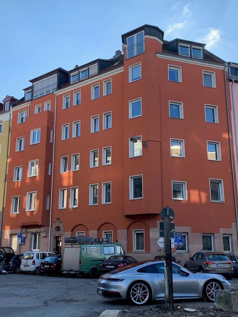 Pronájem bytu 3+1 93 m², Schanzenstraße 16, Nürnberg, Bavorsko Pronájem bytu 3+1 93 m², Schanzenstraße 16, Nürnberg, Bavorsko