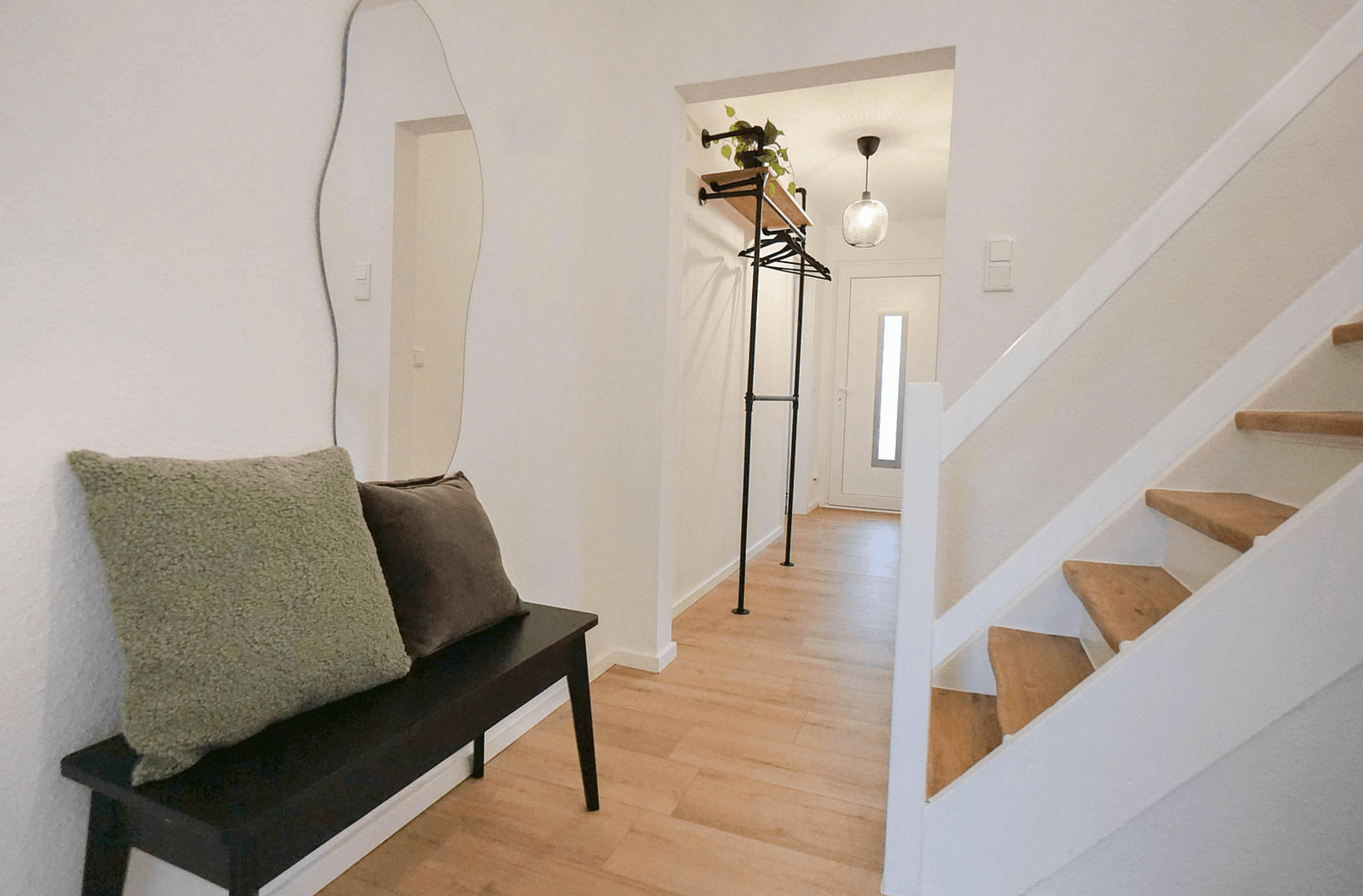 Prodej domu 128 m², pozemek 289 m², Geestland, Bremen Prodej domu 128 m², pozemek 289 m², Geestland, Bremen