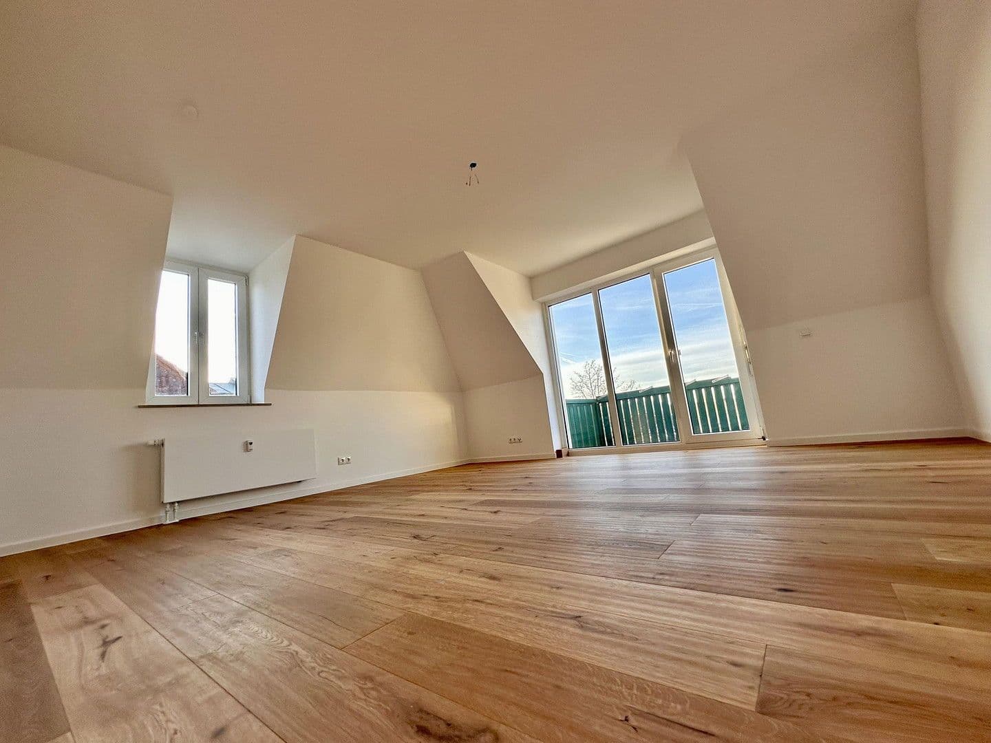 Prodej bytu 3+1 70 m², Dresden, Sasko Prodej bytu 3+1 70 m², Dresden, Sasko